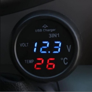 Încărcător multifuncțional Techstar - Voltmetru + termometru LCD, alimentare 12/24V la brichetă