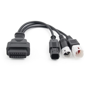 Adaptor OBD2 pentru Yamaha si Honda moto, cablu arcuit, vedere frontala