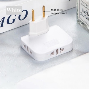 Adaptor triplu stecher priza Techstar TS-A3 alb montat in priza