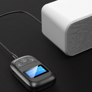 dispozitiv bluetooth Techstar T14 cu afisaj LCD si incarcare microUSB