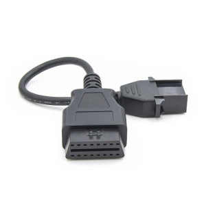 Adaptor Volvo 8 pini la OBD2 16 pini, vedere frontală cu pini evidențiați