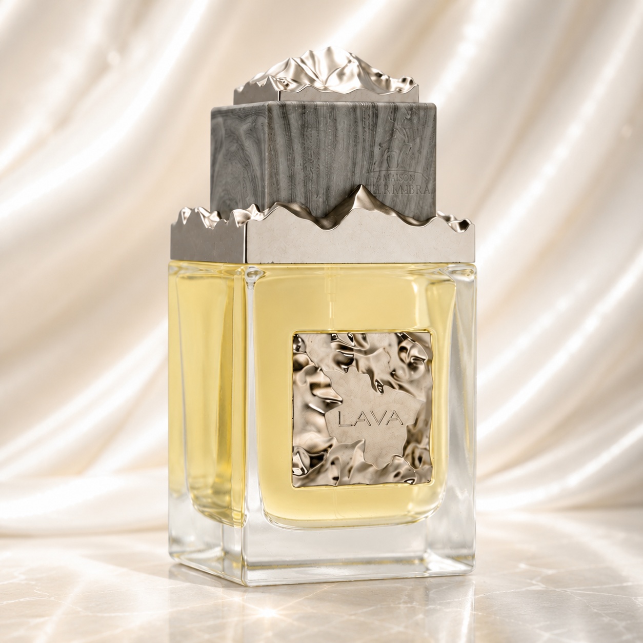Sticlă parfum Lava Maison Alhambra 100 ml pe fundal satinat premium