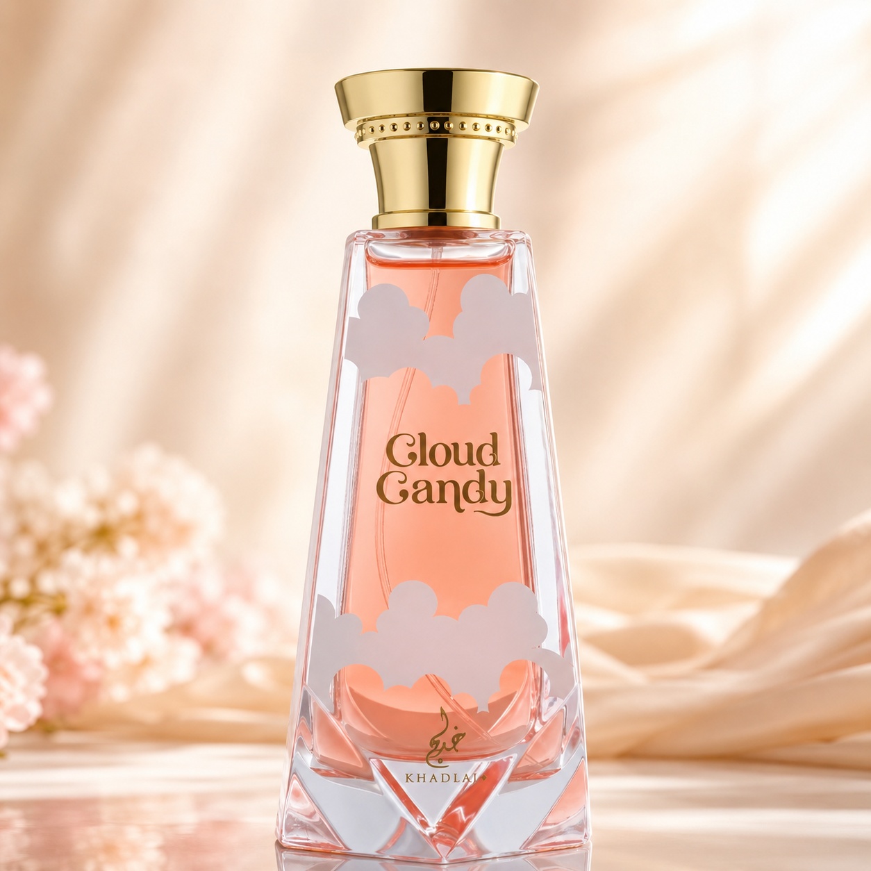 Flacon Khadlaj Cloud Candy 100 ml roz transparent cu nori albi și capac auriu premium