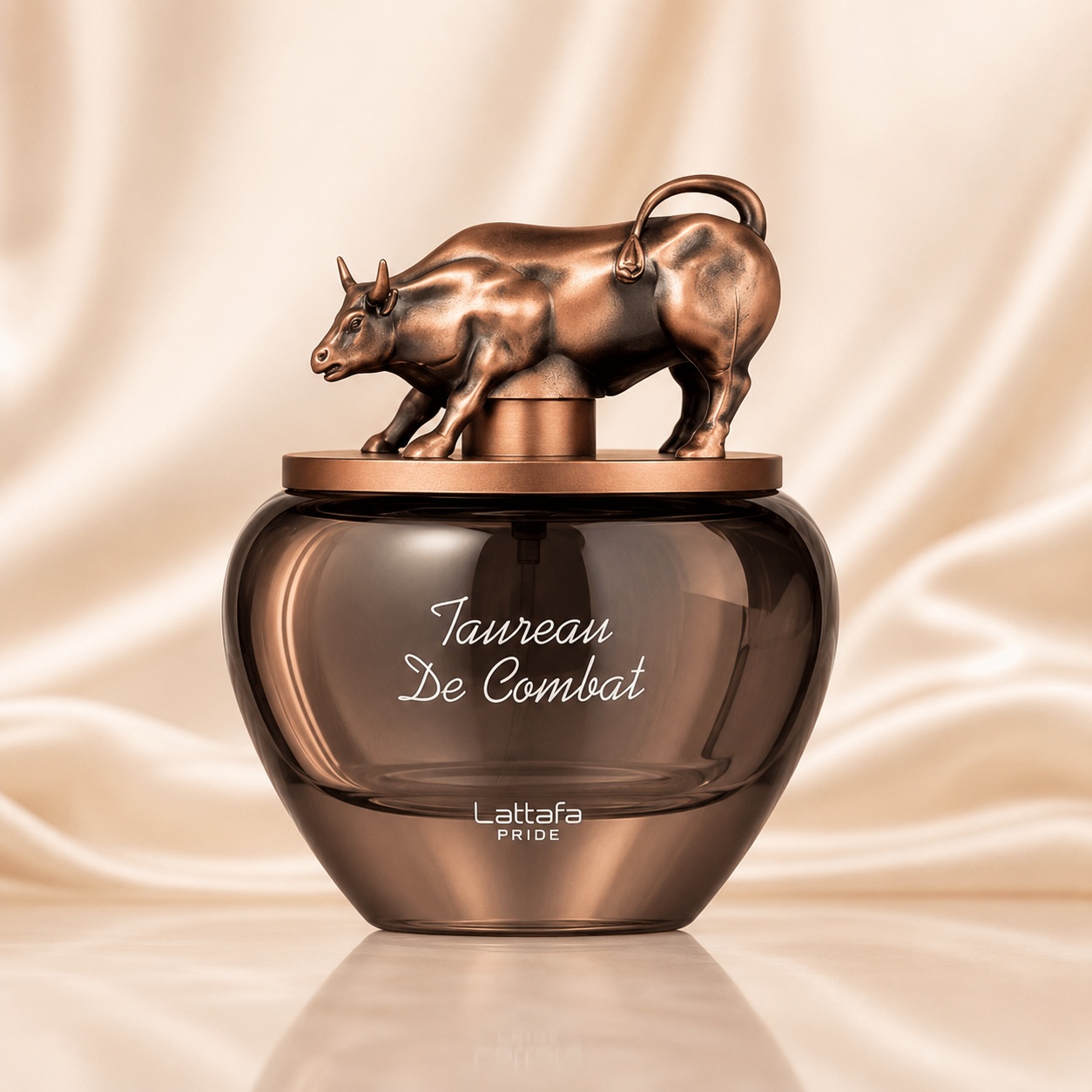 Flacon Lattafa Pride Taurean De Combat 100 ml parfum unisex bronz fumuriu cu taur sculptural pe capac
