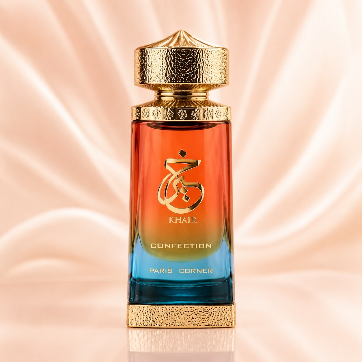 Flacon Khair Confection Paris Corner 25 ml cu sticlă ombr&eacute; coral albastru, logo auriu și capac auriu texturat