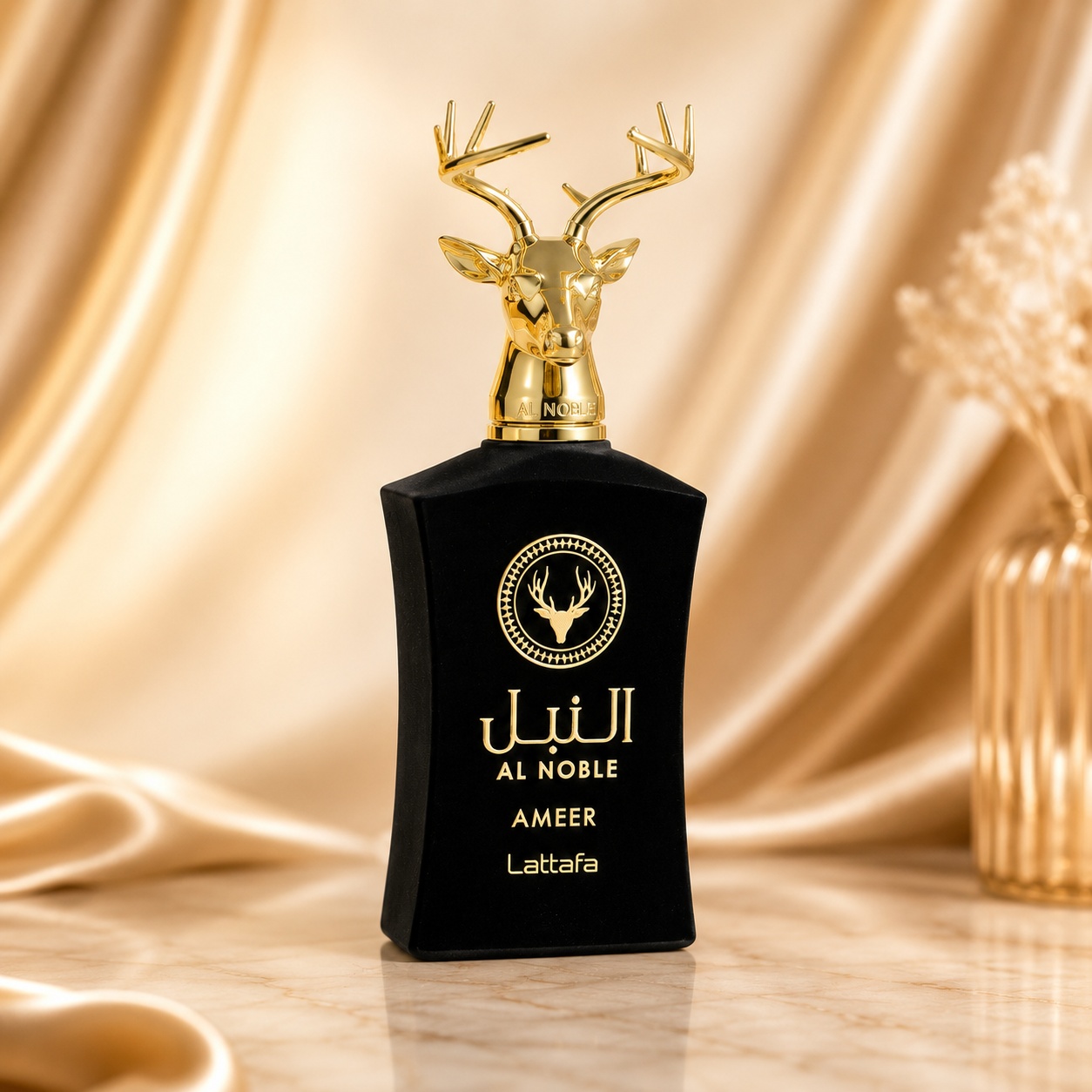 Flacon Lattafa Al Noble Ameer 100 ml parfum unisex negru cu capac auriu &icirc;n formă de cerb
