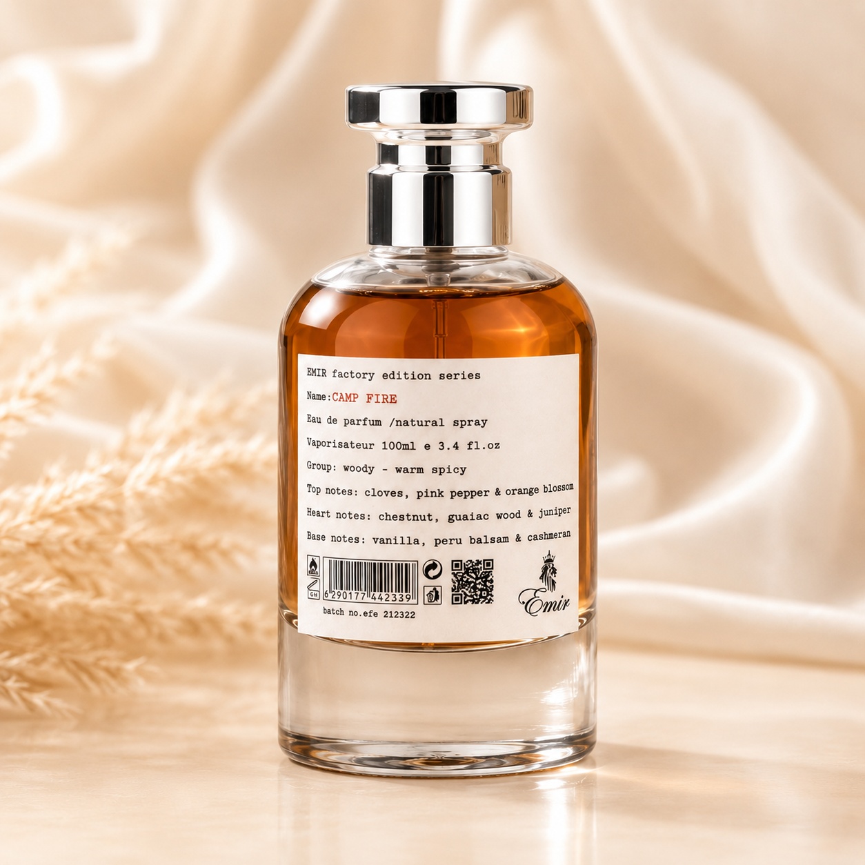 Flacon Camp Fire Factory Edition Emir 100 ml cu lichid amber, etichetă tip laborator și capac argintiu cromat