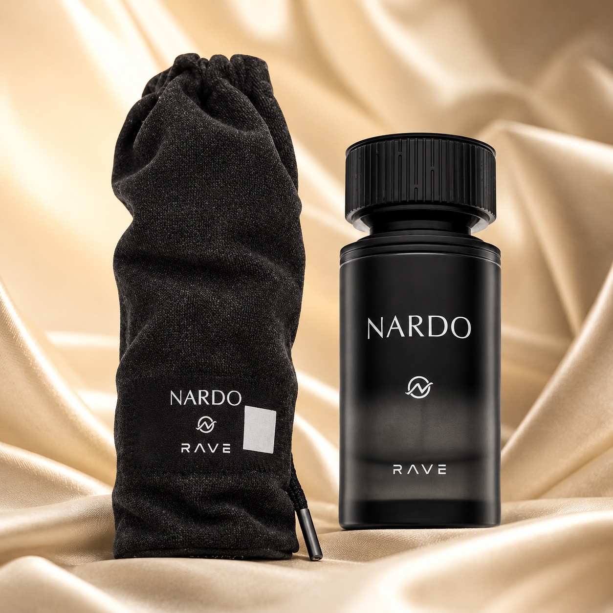 Parfum Arăbesc Lattafa Nardo Black EDP 100 ml Unisex cu sticlă neagră mată și husă textilă premium