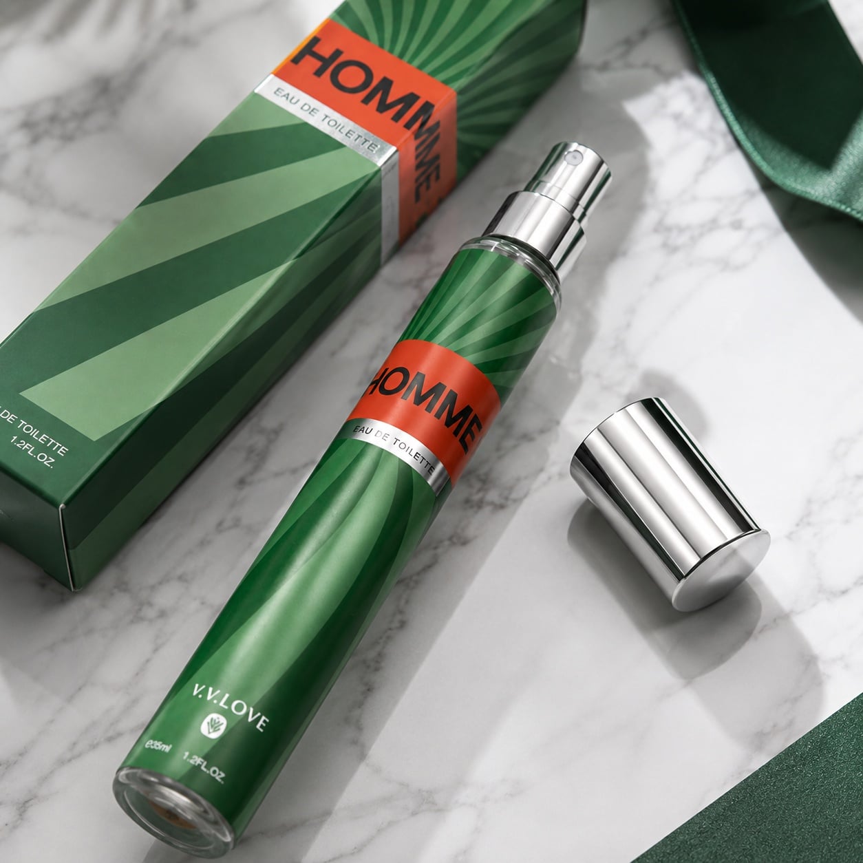 Homme Sport V.V. Love 35 ml parfum bărbătesc cu măr verde lavandă pin și note lemnoase