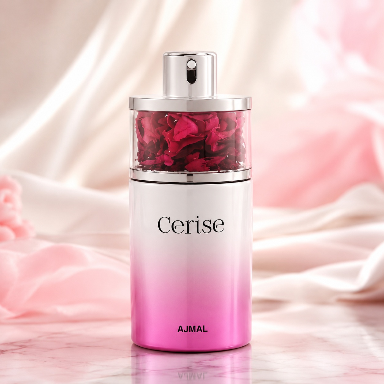 Flacon Ajmal Cerise 75 ml roz alb cu petale decorative și capac argintiu elegant