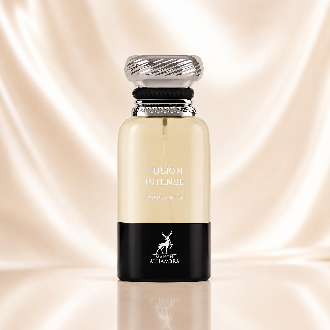 Sticlă parfum Alhambra Fusion Intense Maison Alhambra 80 ml pe fundal luminos premium