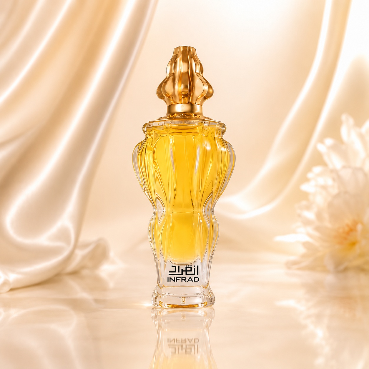 Flacon Infrad Luxe Edition Zimaya 100 ml cu lichid auriu și capac sculptural elegant