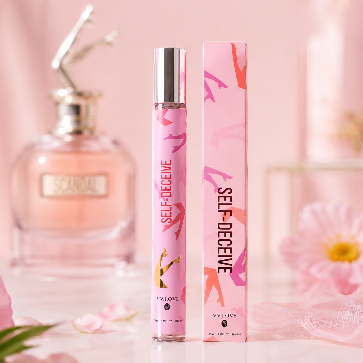 Parfum Self Deceive 35 ml damă cu ambalaj roz și flacon compact elegant