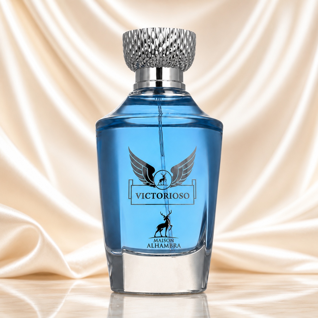 Sticlă Parfum Alhambra Victorioso Maison Alhambra 100 ml pe fundal luminos premium