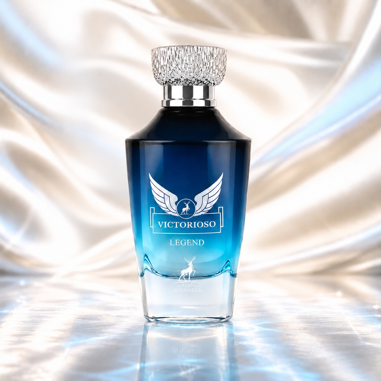 Sticlă parfum Alhambra Victorioso Myth Maison Alhambra 100 ml pe fundal luminos premium