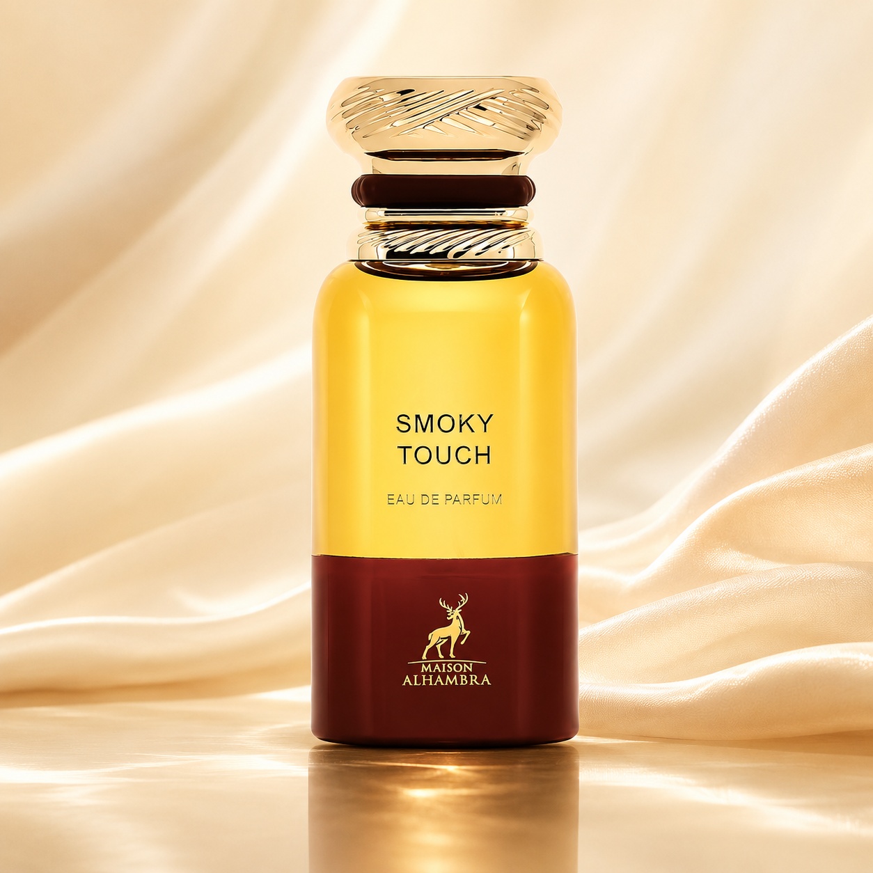 Sticlă parfum Smoky Touch Maison Alhambra 80 ml pe fundal satinat premium