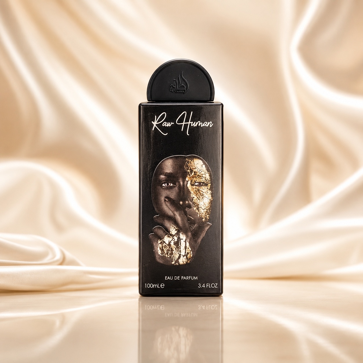 Sticlă parfum Lattafa Pride Raw Human 100 ml neagră cu design artistic și capac rotunjit