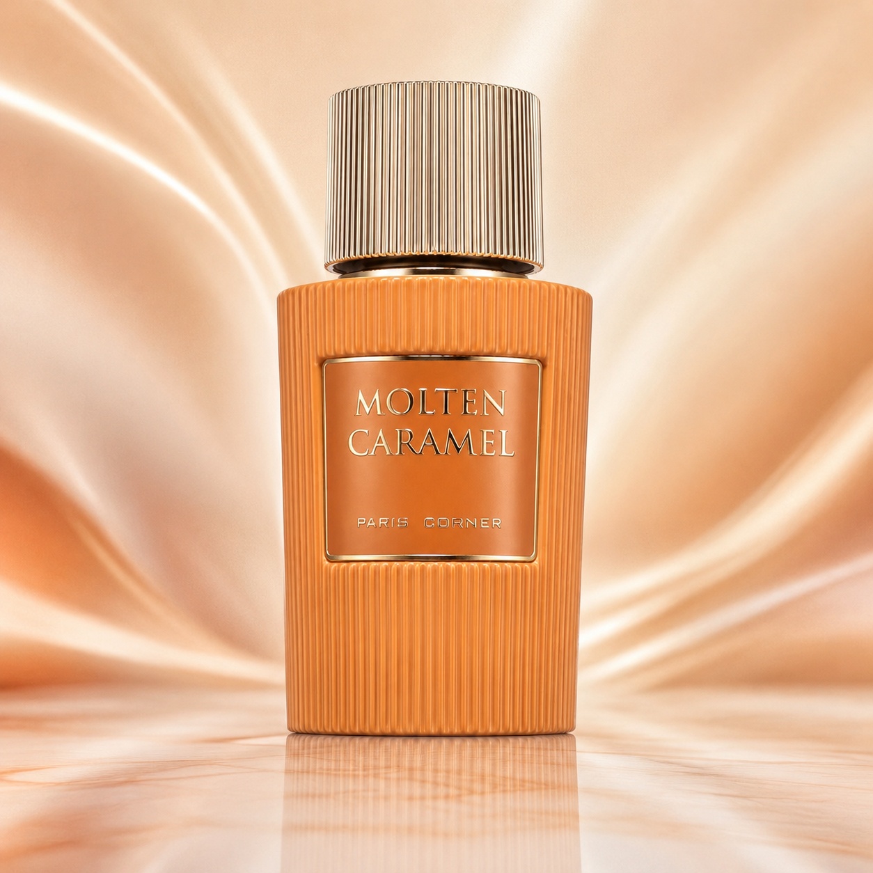 Sticlă parfum Molten Caramel Paris Corner 100 ml cu design portocaliu caramel și capac champagne metalic
