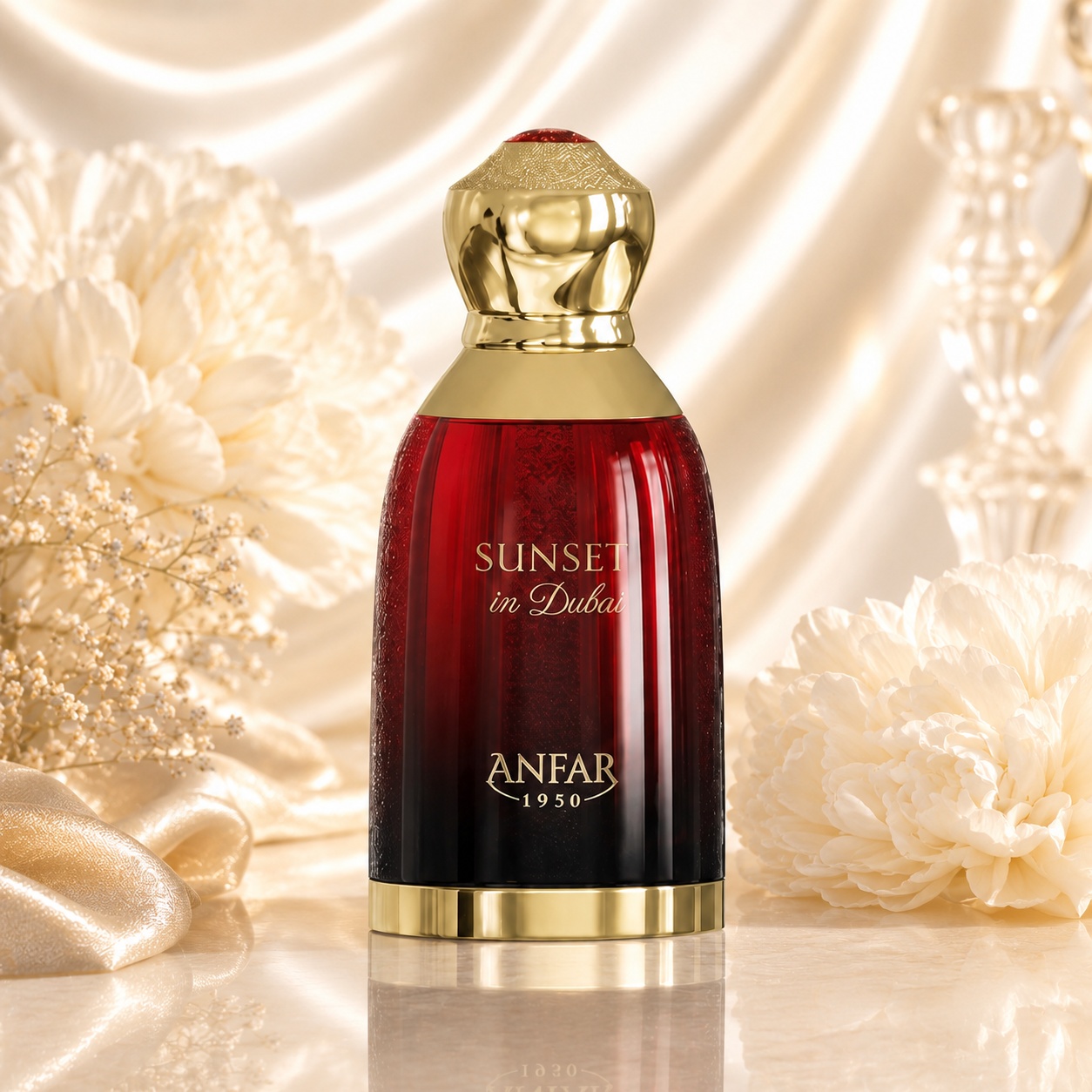 Sticlă Sunset in Dubai Anfar 1950, parfum arabesc roșu rubin cu detalii aurii și design luxos