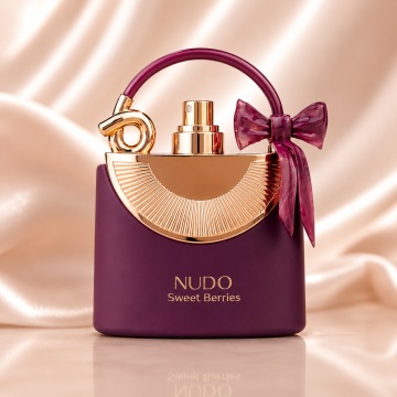 Parfum Arăbesc Nudo Sweet Berries Fragrance World 100 ml, Apă de Parfum Damă, Aromă Fructat Gourmand cu Căpșuni, Fructe de Pădure, Zmeură, Frișcă, Caramel, Flori Albe, Mosc, Vanilie și Zahăr Brun - Img 2