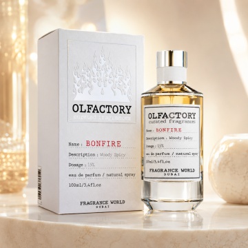 Parfum Arăbesc Olfactory Bonfire Fragrance World 100 ml, Apă de Parfum Unisex, Damă și Bărbat, Aromă Lemnos Fumurie Ambrată cu Bergamotă, Cuișoare, Piper, Guaiac, Rășini, Tămâie, Fum, Ambră, Lemn Ars și Mosc