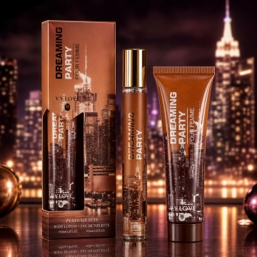 Set Dreaming Party Pour Femme 2x35 ml, Apă de Toaletă Damă 35 ml + Body Lotion 35 ml, Aromă Ambrată Fructată, Dulce, Balsamică și Cald Condimentată, Note de Mure, Ghimbir, Pomelo, Frezie, Orhidee, Iasomie, Iris, Tămâie, Paciuli, Smirnă, Ambră și Vetiver - Img 2