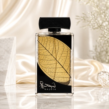 Parfum Arăbesc Lattafa Najdia 100 ml, Apă de Parfum Damă, Aromă Fresh Citrică cu Apă, Lămâie, Măr, Scorțișoară, Lavandă și Mosc - Img 2