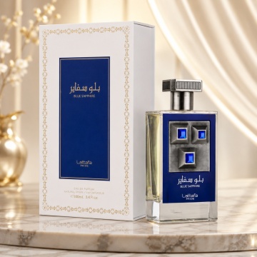 Parfum Arăbesc Sapphire Blue Lattafa Pride EDP 100 ml Bărbat, Inspirat Eros For Men Versace, Aromă Aromatic Fougere cu Lămâie, Măr, Mentă, Geranium, Note Marine, Salvie, Cedru și Paciuli