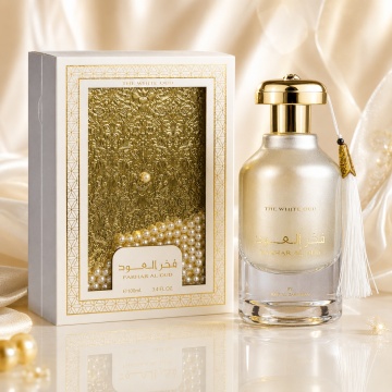 Parfum Arăbesc Fakhar Al Oud Intense White Ard Al Zaafaran 100 ml, Apă de Parfum Unisex Damă și Bărbat, Aromă Oriental Oud Lemnoasă Inspirată de Angels’ Share