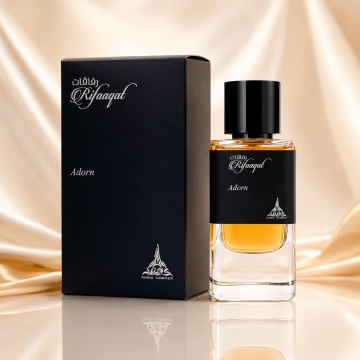 Parfum Arăbesc Rifaaqat Adorn Paris Corner 85 ml, Apă de Parfum Bărbați, Aromă Chypre Lemnoasă, Ambrată și Elegantă, Inspirat Tuxedo Yves Saint Laurent