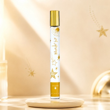 Parfum Damă Blonde Joy 35 ml V.V. Love, Apă de Toaletă, Inspirat de J'adore Dior, Aromă Floral Fructată cu Pară, Piersică, Mandarină, Bergamotă, Iasomie, Tuberoză, Trandafir, Orhidee, Vanilie, Cedru și Mosc - Img 2
