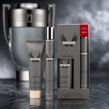 Set Determined For Man 2x35 ml, Apă de Toaletă Bărbat 35 ml + Cremă de Mâini 35 ml, Aromă Masculină Proaspătă, Acvatică, Citrată și Lemnoasă, Note Marine, Grapefruit, Mandarină, Frunză de Dafin, Iasomie, Ambergris, Lemn de Guaiac, Lichen și Paciuli
