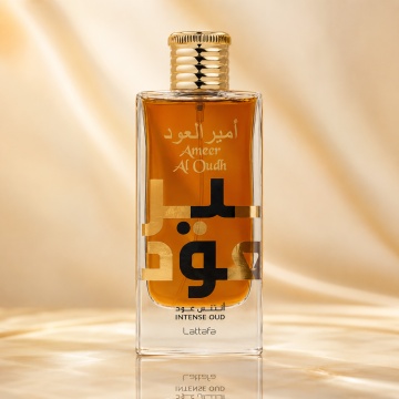 Parfum Arăbesc Ameer Al Oudh Intense Lattafa 100 ml, Apă de Parfum Unisex, Damă și Bărbat, Inspirat By The Fireplace Maison Margiela, Aromă Oriental Ambrată Lemnoasă Dulce cu Șofran, Nucșoară, Absint, Labdanum, Mușcată, Note Lemnoase, Oud, Pielărie și Van - Img 2