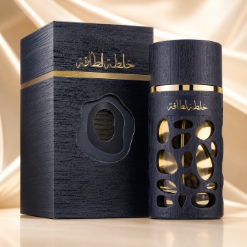 Parfum Arăbesc Lattafa Khalta EDP 100 ml Unisex, Inspirat The One Mysterious Night, Aromă Orientală cu Oud, Șofran, Ambră, Vanilie, Piele, Tămâie, Trandafir și Lemn de Santal