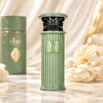 Parfum Arăbesc Manaal Ard Al Zaafaran 100 ml, Apă de Parfum Unisex Damă și Bărbat, Aromă Aromatică Lemnoasă cu Grapefruit, Bergamotă, Piper, Lavandă, Note Acvatice, Ambră, Cedru, Mosc și Vetiver - Img 2