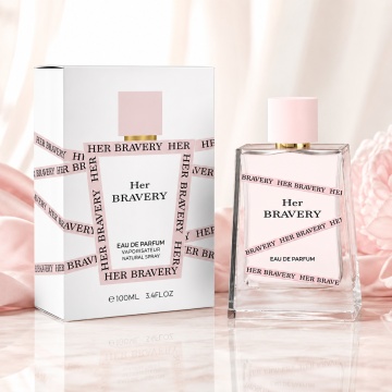 Parfum Arăbesc Milestone Her Bravery EDP 100 ml Damă, Inspirat Her Elixir, Aromă Floral Fructată cu Fructe Roșii, Bergamotă, Piersică, Flori Albe, Iasomie, Trandafir, Cedru, Mosc și Vanilie