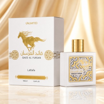 Parfum Arăbesc Qaed Al Fursan Unlimited Lattafa 90 ml, Apă de Parfum Unisex Damă și Bărbat, Aromă Tropicală Aromatică cu Bergamotă, Fructe de Pădure, Măr, Iasomie, Trandafir, Lemn de Mesteacăn, Ambră, Mosc, Mușchi de Stejar și Vanilie