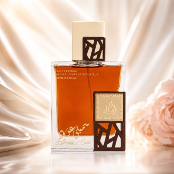 Parfum Arăbesc Simply Oud Lattafa EDP 100 ml Bărbat, Aromă Oriental Lemnoasă cu Bergamotă, Grepfrut, Lămâie, Mandarină, Mentă, Lavandă, Mușcată, Trandafir, Oud, Lemn de Santal, Mosc, Note Lemnoase și Vanilie - Img 2