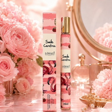 Parfum Damă Simple Carefree 35 ml V.V. Love, Apă de Parfum, Inspirat de Smile Carefree, Aromă Fresh Floral Fructată cu Citrice, Măr Verde, Pepene, Frezie, Lăcrămioare, Iasomie, Mosc, Ambră și Vanilie - Img 7