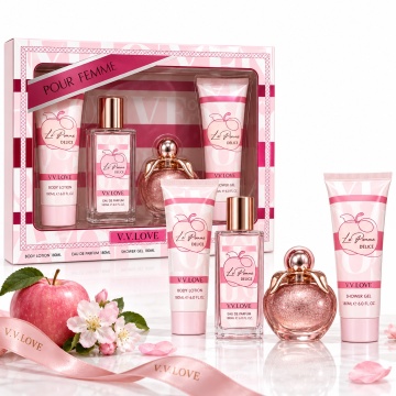 Set Cadou Damă V.V. Love La Pomme Delice 4 Piese – Eau de Parfum 30 ml, Body Mist 50 ml, Body Lotion 50 ml și Shower Gel 50 ml, 180 ml - Img 4