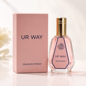 Parfum Arăbesc UR Way Fragrance World 50 ml, Apă de Parfum Damă, Aromă Floral Alb Vanilată cu Bergamotă, Floare de Portocal, Iasomie Indiană, Tuberoză, Cedru, Mosc Alb și Vanilie