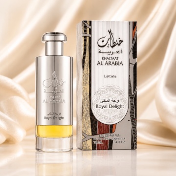 Parfum Arăbesc Bărbat Khaltaat Al Arabia Royal Delight Lattafa 100 ml, Apă de Parfum, Inspirat de Percival, Aromă Oriental Condimentată cu Măr, Fructe, Nucșoară, Cuișoare, Condimente, Lemn de Cedru, Mosc și Ambră
