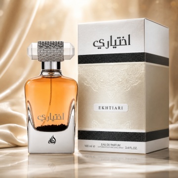 Parfum Arăbesc Ekhtiari Lattafa 100 ml, Apă de Parfum Damă, Aromă Aromatic Fougere cu Fructe, Mandarină, Gardenie, Iasomie, Boabe de Tonka, Mosc și Vanilie