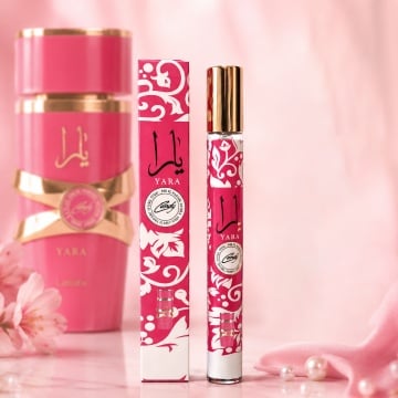 Parfum Yara Candy Lattafa 35 ml, Apă de Parfum Damă, Aromă Dulce Fructată, Format Compact, Note de Coacăze Negre, Mandarină Verde, Bomboane cu Căpșuni, Gardenie, Vanilie, Mosc și Ambră