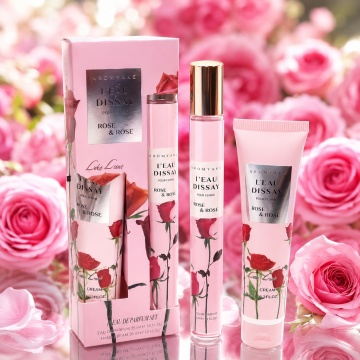 Set L’Eau D’Issay Rose & Rose 2x35 ml, Apă de Parfum Damă 35 ml + Cremă de Mâini 35 ml, Aromă Floral Fructată, Dulce, Ambrată și Moscată, Note de Zmeură, Pară, Piper Roz, Trandafir Bulgăresc, Osmanthus, Cashmeran, Ambră și Paciuli