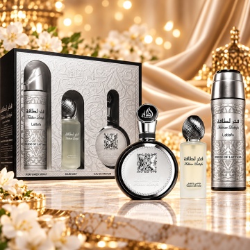 Set Lattafa Fakhar Man Parfum 100 ml + Deodorant Spray 200 ml + Air Frashner 300 ml - Img 2