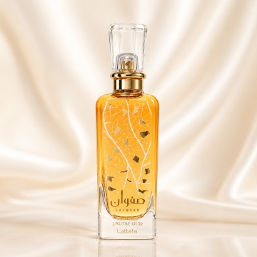 Parfum Arăbesc Lattafa Safwaan L’Autre Oud 100 ml, Apă de Parfum Bărbat, Aromă Orientală Intensă cu Oud, Ambră, Trandafir, Note Lemnoase și Note Condimentate - Img 2