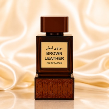 Parfum Arăbesc Milestone Brown Leather EDP 100 ml Unisex, Inspirat Tuscan Leather, Aromă Piele Lemnoasă cu Cardamom, Piper, Șofran, Piele, Lemn Cald, Trandafir, Paciuli, Ambră și Mosc - Img 2