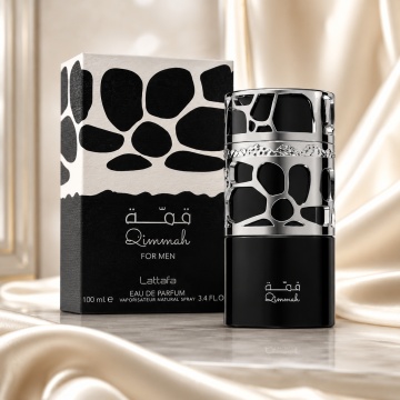Parfum Arăbesc Qimmah For Men Lattafa 100 ml, Apă de Parfum Bărbat, Aromă Orientală cu Ambră, Cedru, Oud, Lavandă, Lemn de Santal, Rășină, Rozmarin, Paciuli și Vetiver