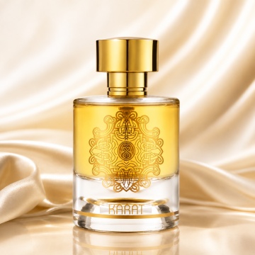 Parfum Arăbesc Unisex Karat Maison Alhambra 100 ml, Apă de Parfum, Inspirat de Kirke Tiziana Terenzi, Aromă Chypre Fructată cu Maracuia, Pară, Piersică, Zmeură, Coacăză Neagră, Lăcrămioară, Heliotrop, Lemn de Santal, Mosc, Paciuli și Vanilie - Img 2